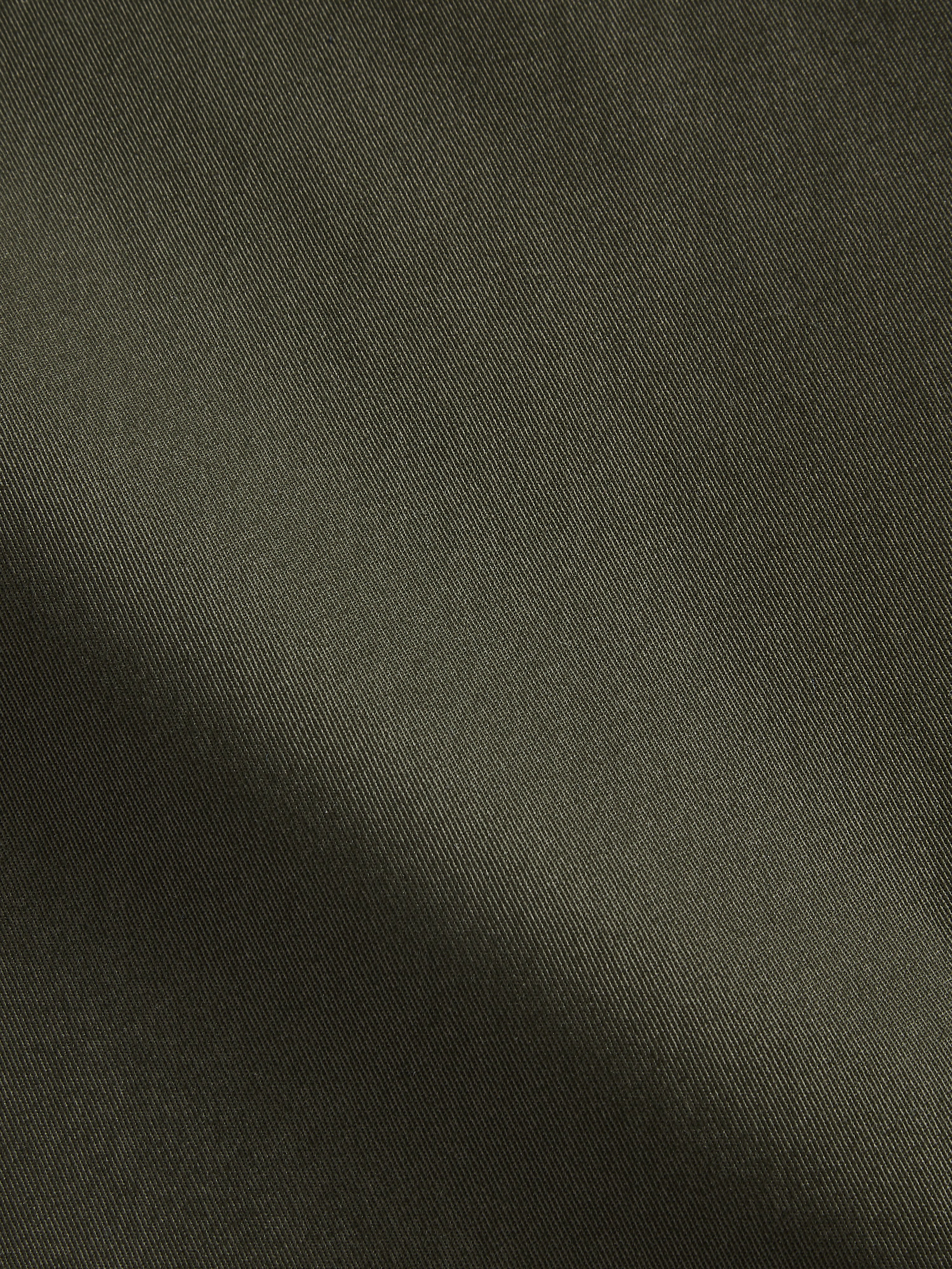 The Non-Iron Chino - Image 6