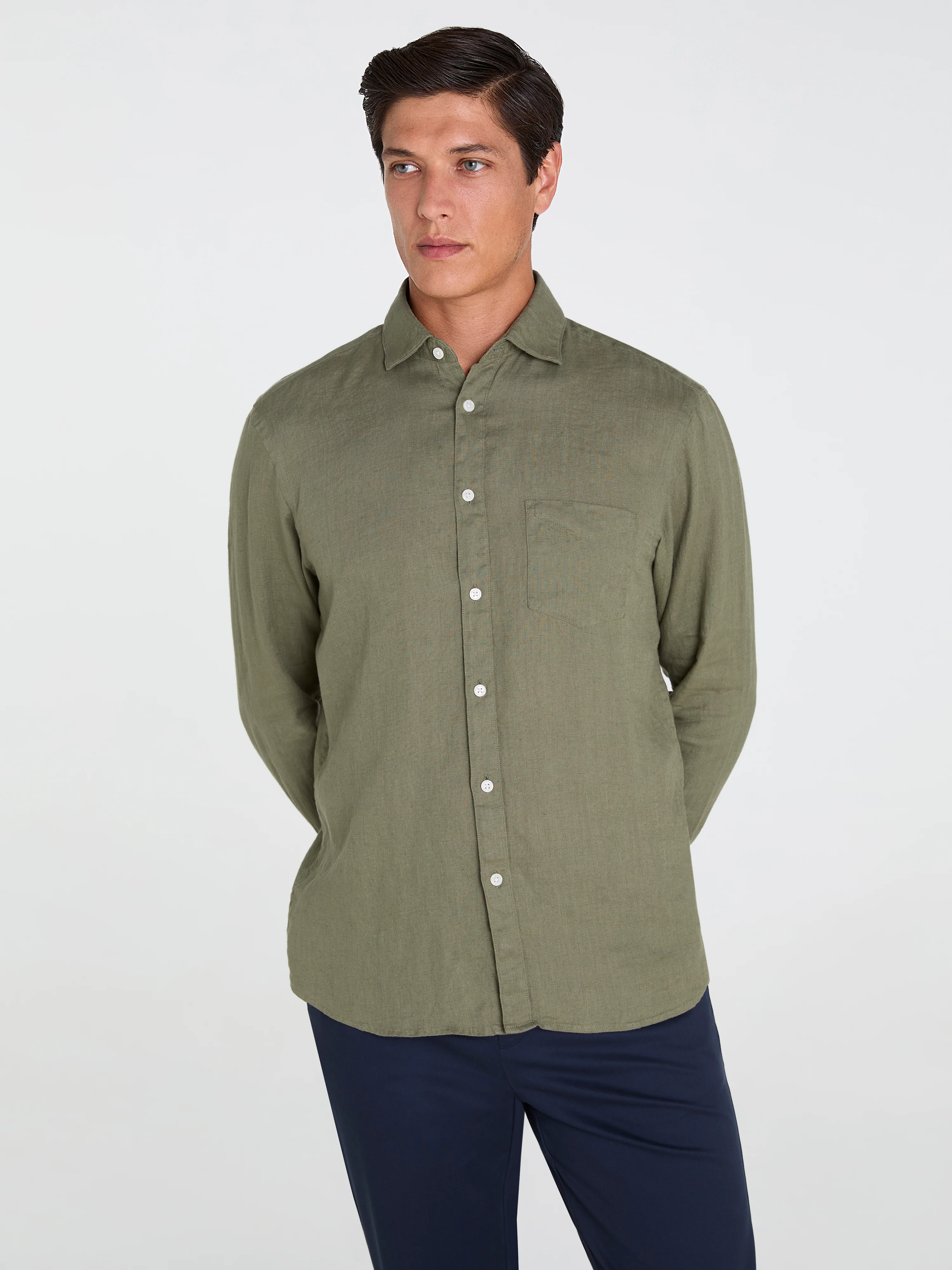 The Relaxed Linen Shirt - Image 2